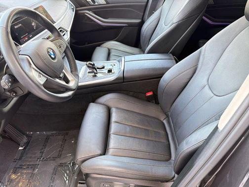 Dark Graphite Metallic 2022 BMW X7 xDrive40i