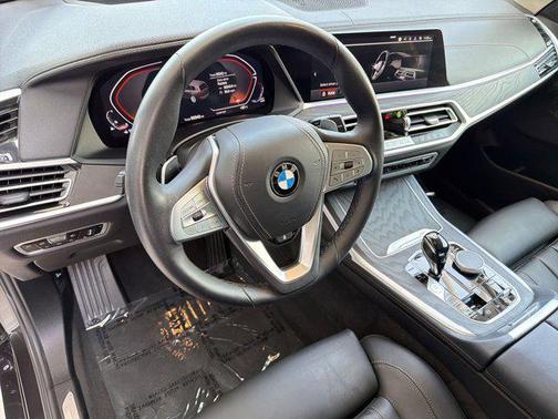 Dark Graphite Metallic 2022 BMW X7 xDrive40i