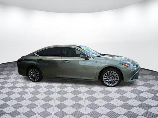 2024 Lexus ES 350 Luxury