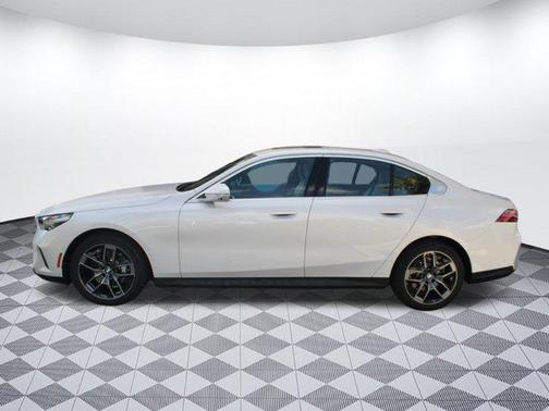 2026 BMW 530 i