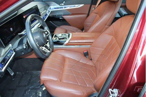 2023 BMW 760 i xDrive