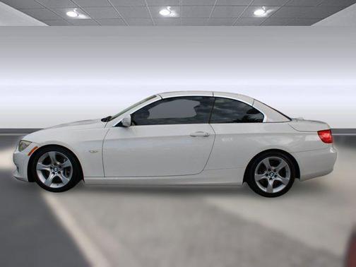 2011 BMW 335 335i