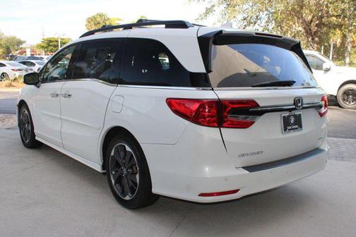 2022 Honda Odyssey Elite