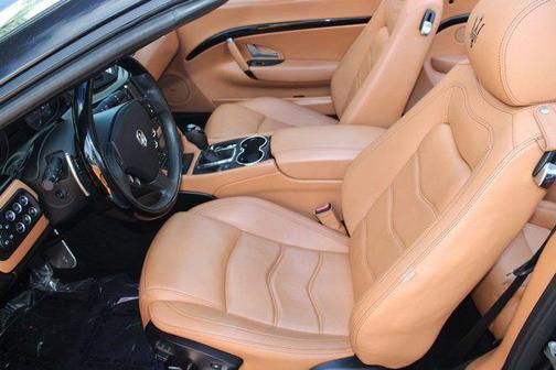 2014 Maserati GranTurismo Base