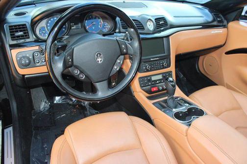 2014 Maserati GranTurismo Base