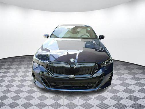 2026 BMW 530 i