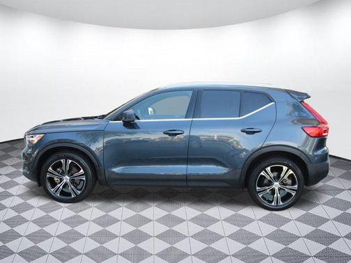 2022 Volvo XC40 T5 Inscription