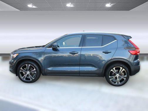 2022 Volvo XC40 T5 Inscription