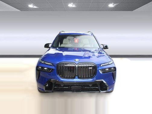 2026 BMW X7 M60i