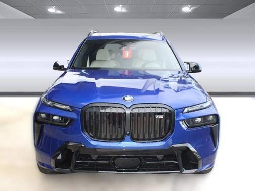 2026 BMW X7 M60i