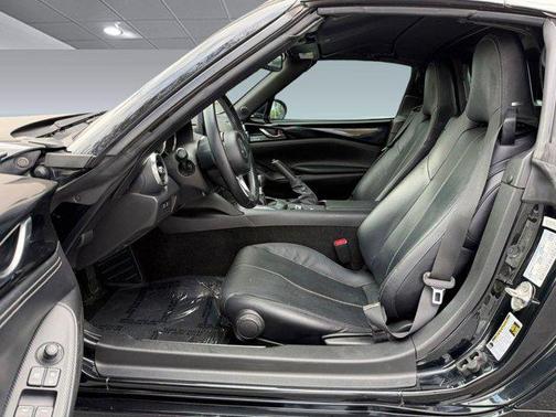 2021 Mazda MX-5 Miata RF Grand Touring