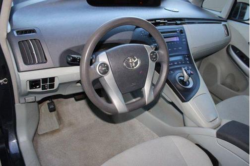 2011 Toyota Prius II