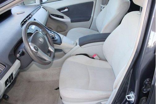 2011 Toyota Prius II