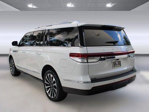 2024 Lincoln Navigator Reserve