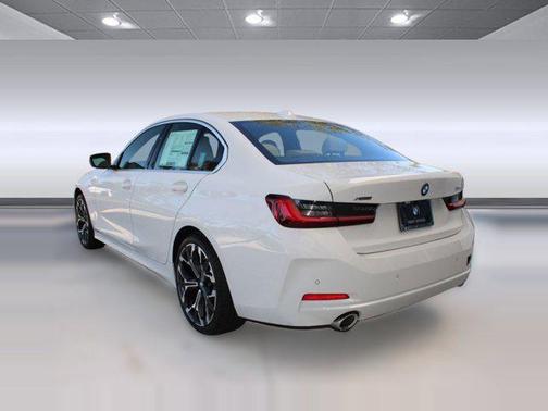 2026 BMW 330 xDrive NA