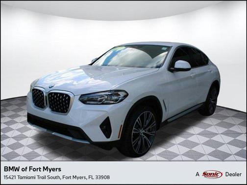 2023 BMW X4 xDrive30i