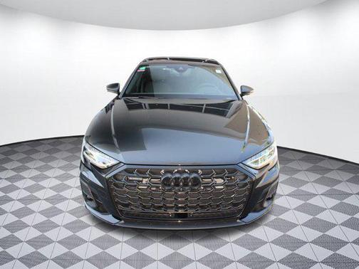 2023 Audi A8 L 55 TFSI quattro Tiptronic