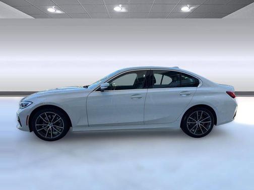 White 2019 BMW 330 xDrive