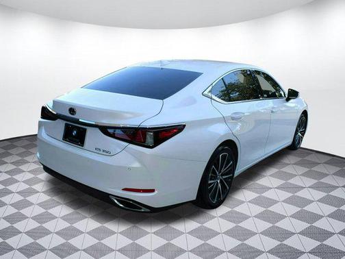 2024 Lexus ES 350 Base