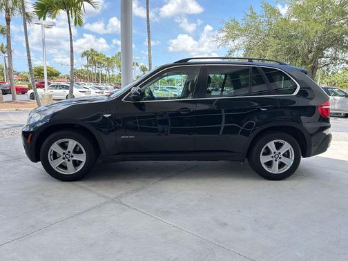 Black Sapphire Metallic 2010 BMW X5 xDrive48i