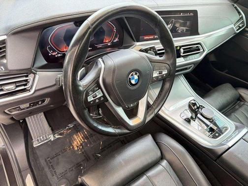 Dark Graphite Metallic 2022 BMW X5 sDrive40i