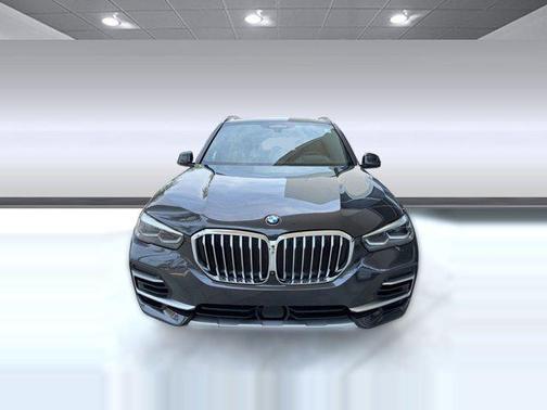 Dark Graphite Metallic 2022 BMW X5 sDrive40i