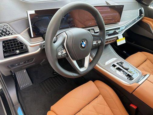 Black Sapphire Metallic 2026 BMW X5 sDrive40i