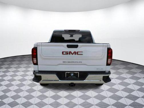 2024 GMC Sierra 1500 SLE