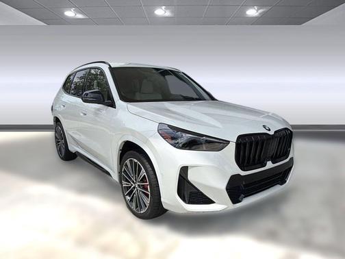Alpine White 2026 BMW X1 xDrive28i