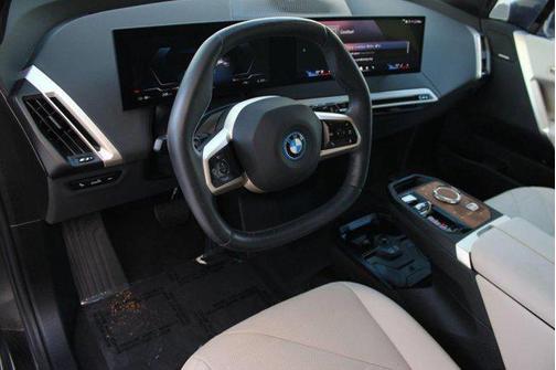 2024 BMW iX xDrive50