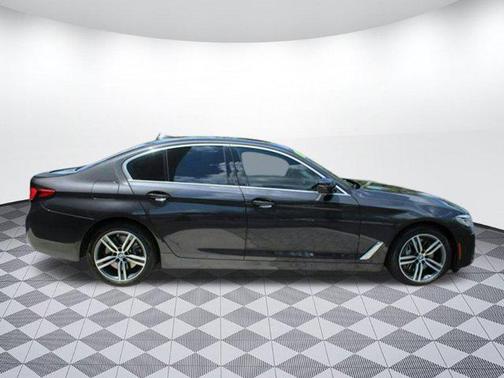 2021 BMW 540 540i