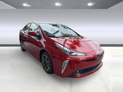 Supersonic Red 2022 Toyota Prius XLE