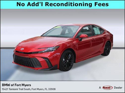 2025 Toyota Camry SE