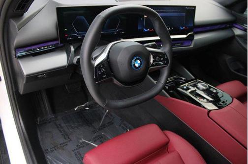 2024 BMW i5 eDrive40