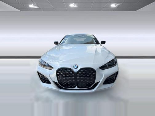 Mineral White Metallic 2027 BMW 430 i xDrive