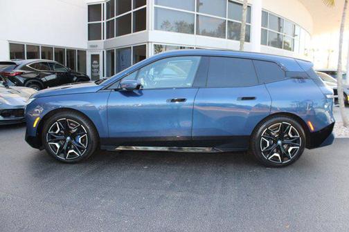 2022 BMW iX xDrive50