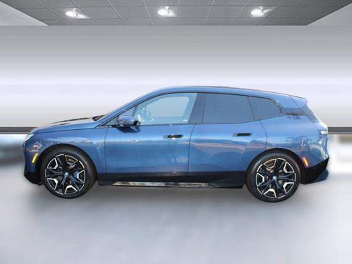 2022 BMW iX xDrive50