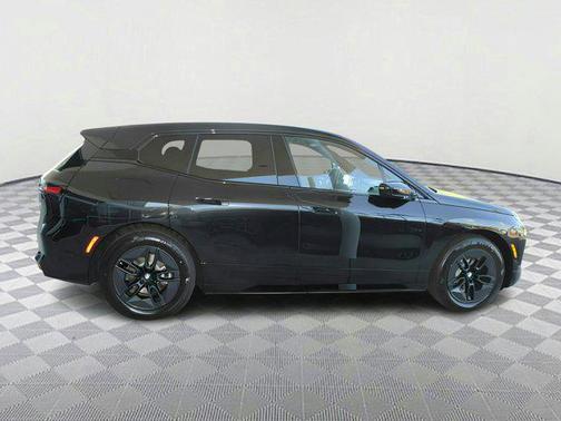 2026 BMW iX xDrive60