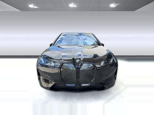Black Sapphire Metallic 2026 BMW iX xDrive60