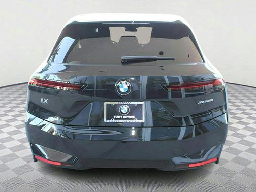 2026 BMW iX xDrive60