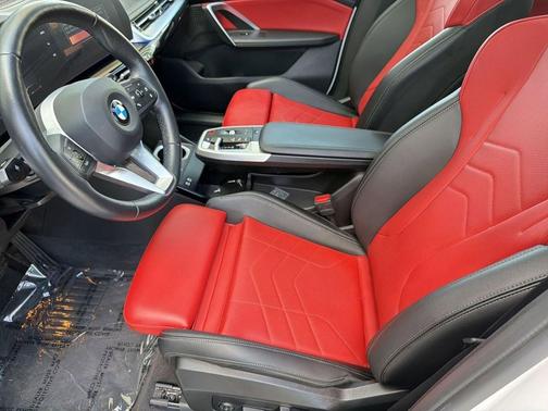 White 2025 BMW X1 xDrive28i