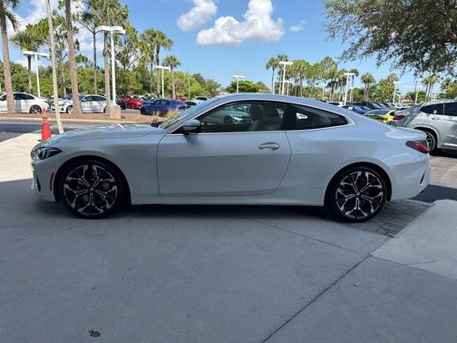 Mineral White Metallic 2025 BMW 430 i