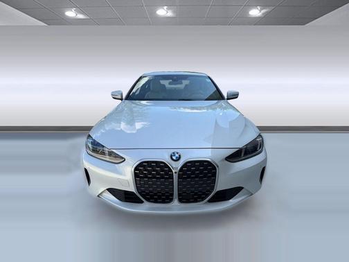 Mineral White Metallic 2025 BMW 430 i