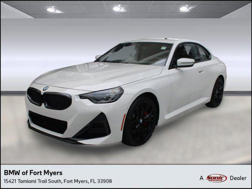 2026 BMW 230 i