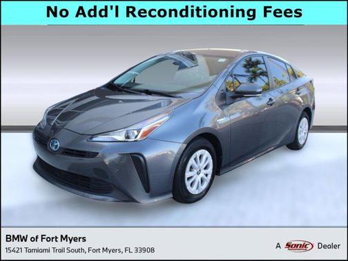 2022 Toyota Prius LE