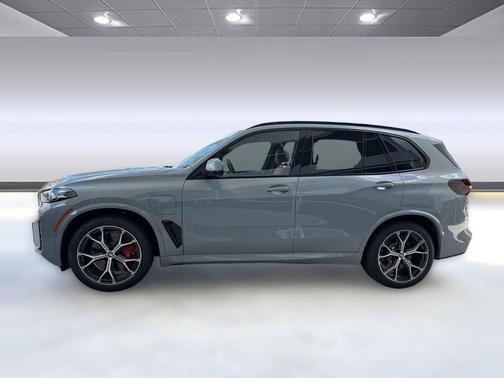 Brooklyn Grey Metallic 2026 BMW X5 PHEV xDrive50e