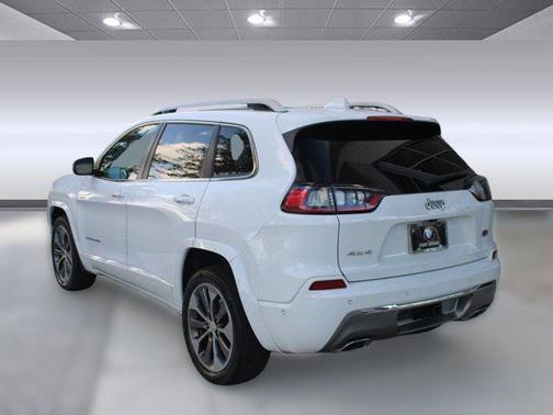 2019 Jeep Cherokee Overland