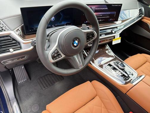 Tanzanite Blue II Metallic 2027 BMW X7 xDrive40i
