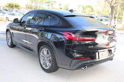 2021 BMW X4 xDrive30i