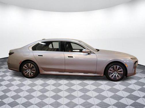 2024 BMW i7 eDrive50